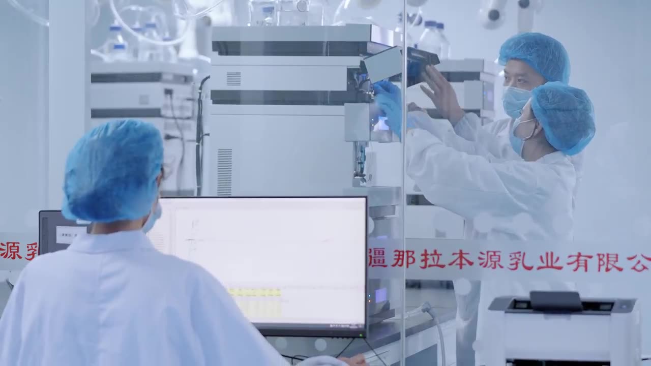那拉本源品牌故事视频封面：实验室检测与骆驼牧场